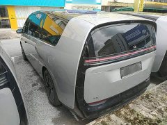Li Auto Li Xiang MEGA Ultra - ფოტო 5