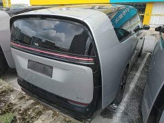 Li Auto Li Xiang MEGA Ultra - ფოტო 7