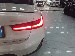 BMW 3 Series 330Li M Sport Night Edition Package - ფოტო 8