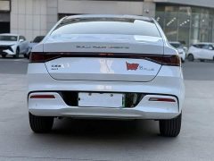 BYD Qin PLUS Glory Edition DM-i 55KM Leading - ფოტო 11