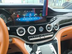 Mercedes-Benz Vito 2023 2.0T Elite 7-Seater - ფოტო 13