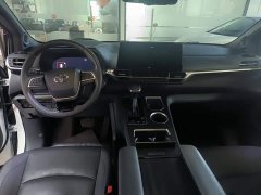 Toyota Sienna 2023 2.5L Hybrid Platinum Edition - ფოტო 10