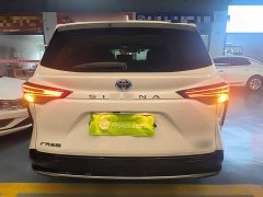 Toyota Sienna 2023 2.5L Hybrid Platinum Edition - ფოტო 6