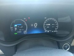 Toyota Gravia 2.5L Hybrid Prestige Plus AWD - ფოტო 12