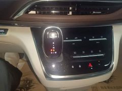 Buick GL8 Land Business Class Smart Edition - ფოტო 14