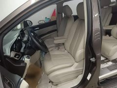 Buick GL8 Land Business Class Smart Edition - ფოტო 15