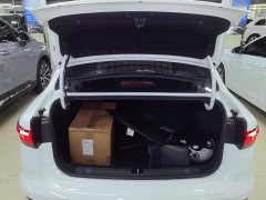 Geely Emgrand 2026 4 Million Commemorative Edition 1.5L CVT Flying Edition - ფოტო 19
