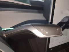 Tesla Model Y Rear-Wheel Drive - ფოტო 14