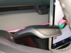 Tesla Model Y Rear-Wheel Drive - ფოტო 14