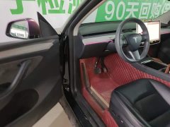 Tesla Model Y Rear-Wheel Drive - ფოტო 16