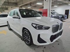 BMW iX1 eDrive25L M Sport Package - ფოტო 4
