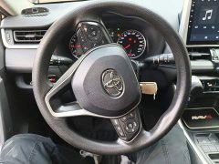 Toyota RAV4 2.0L CVT FWD Urban Edition - ფოტო 11