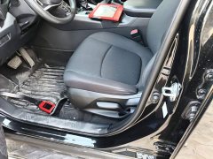 Toyota RAV4 2.0L CVT FWD Urban Edition - ფოტო 15