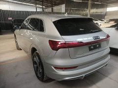 Audi e-tron 2021 50 quattro Premium - ფოტო 5