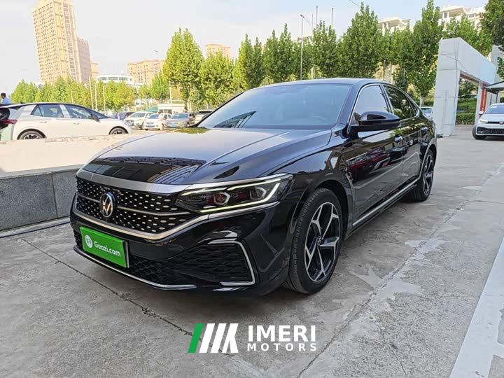 Volkswagen Passat 380TSI Starry Sky Dragon Prestige Edition