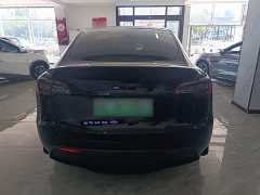 Tesla Model Y Rear-Wheel Drive - ფოტო 6
