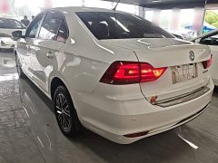Volkswagen Santana 1.5L Automatic Fashion Edition - ფოტო 5