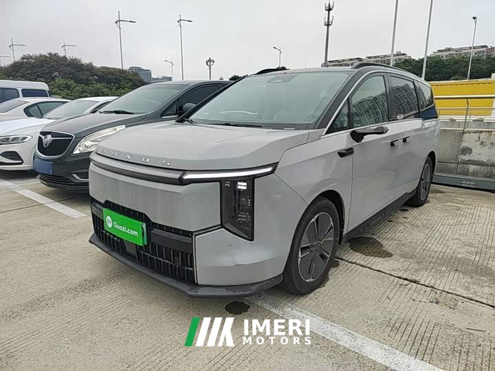 Maxus Dazhong 7 Super Hybrid Super Long Range Flagship
