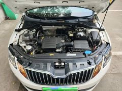 Skoda Octavia 1.5L Automatic Comfort Edition - ფოტო 20