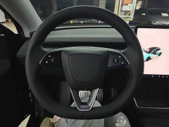 Tesla Model Y Rear-Wheel Drive - ფოტო 11