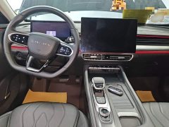 Chery Arrizo 8 PRO 1.6T DCT Luxury - ფოტო 10