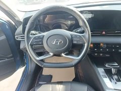 Hyundai Elantra 1.5L CVT Luxury - ფოტო 11