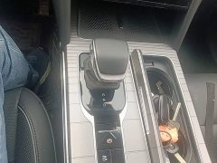 FAW Red Flag HS7 PHEV 2.0T PHEV AWD Flagship Comfort 6-Seater - ფოტო 14