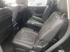 FAW Red Flag HS7 PHEV 2.0T PHEV AWD Flagship Comfort 6-Seater - ფოტო 17