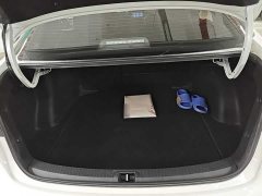 Toyota Corolla 1.8L CVT Luxury - ფოტო 19