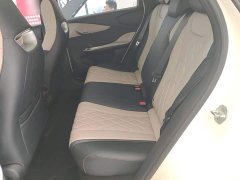 BYD Dolphin 405km Fashion Edition - ფოტო 17