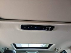 Honda Elysion 2.0L e:HEV Luxury Prestige Edition - ფოტო 18