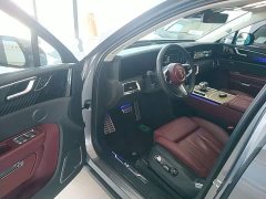 FAW Red Flag E-HS9 2022 660km Range Flagship Edition Six-Seater - ფოტო 16