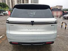 Deepal Deep Blue S09 2025 Four-Wheel Drive Ultra Premium Edition - ფოტო 6