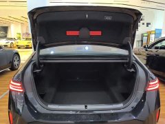 BMW 5 Series 530Li Luxury M Sport Package - ფოტო 19