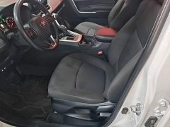Toyota RAV4 2023 2.0L CVT FWD Urban Edition - ფოტო 15