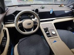 Geely Xingyue L 2025 Oriental Radiance 2.0T Auto Panorama Edition - ფოტო 10