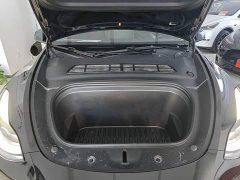 Tesla Model Y Standard Range RWD - ფოტო 20