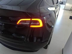 Tesla Model Y Standard Range RWD - ფოტო 8