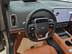 Li Auto L8 Ultra - ფოტო 11
