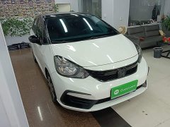 Honda Fit 1.5L CVT Trendy Sunroof Edition - ფოტო 4