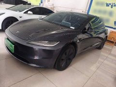Tesla Model 3 Rear-Wheel Drive - ფოტო 1