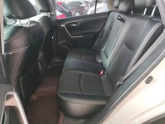 Toyota RAV4 2020 2.0L CVT FWD Fashion Edition - ფოტო 17