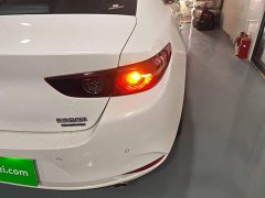 Mazda3 Axela 2.0L Automatic Brilliant Edition - ფოტო 8