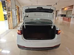 Volkswagen Lavida 2023 1.5L Automatic Manyi Edition - ფოტო 19