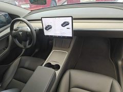Tesla Model Y Long Range All-Wheel Drive - ფოტო 10