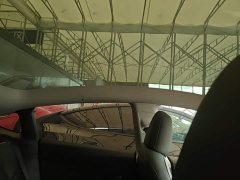 Tesla Model Y Long Range All-Wheel Drive - ფოტო 18