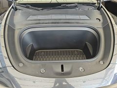 Tesla Model Y Long Range All-Wheel Drive - ფოტო 20