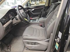 Volkswagen Touareg 3.0TSI Ruixiang Classic Sport Package - ფოტო 15