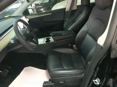 Tesla Model Y Rear-Wheel Drive - ფოტო 15