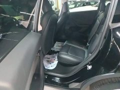 Tesla Model Y Rear-Wheel Drive - ფოტო 17